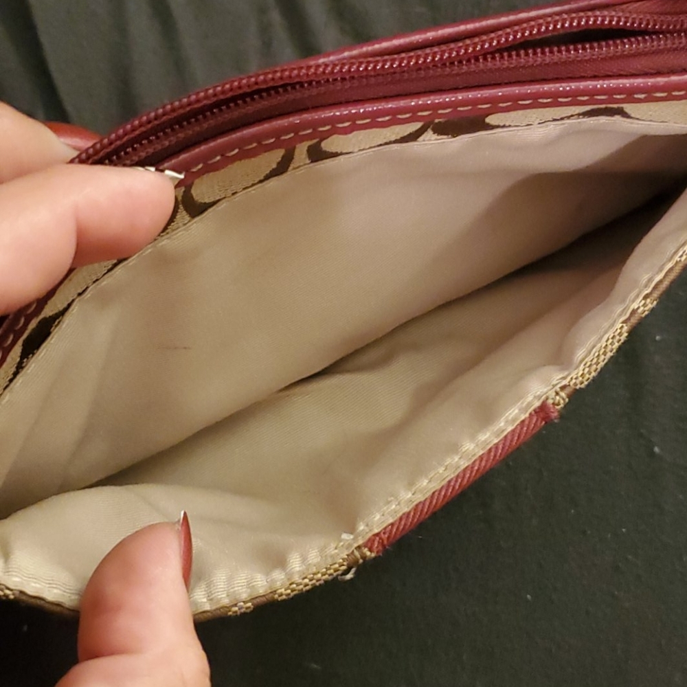 Coach wristlet - Picture 4 of 6